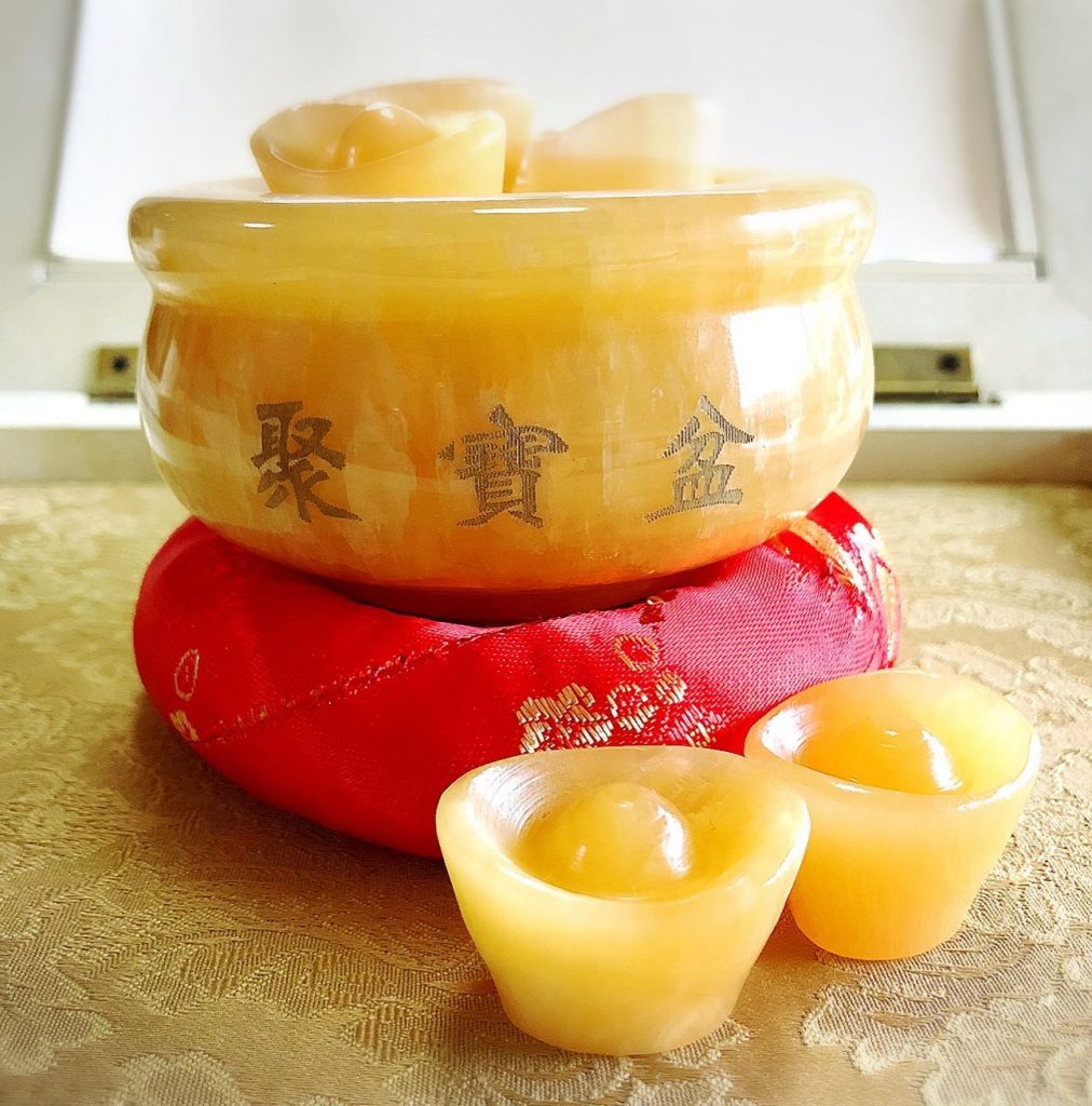 お店に来て、すぐにお嫁に行った商品達?と、新しく入ってリメイクしたハムサ?のバッグチャーム。